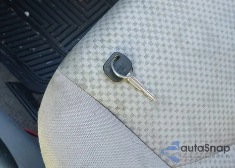 2006 Toyota Rav4 from USA, damaged, VIN JTMBD35V465040600